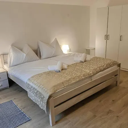 Family House With Pool, Garden & Kids Zone - Dunja