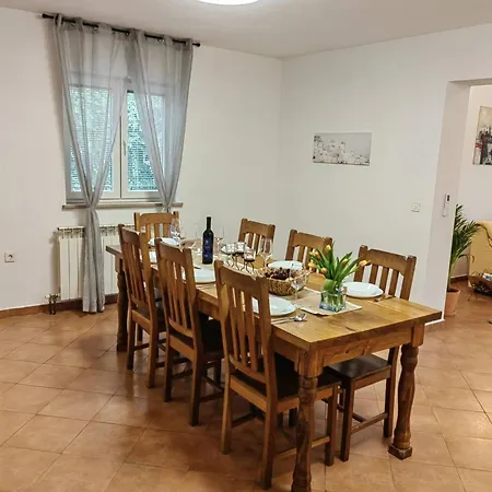 Ferienhaus Family House With Pool, Garden & Kids Zone - Dunja *