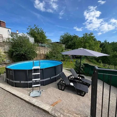 Family House With Pool, Garden & Kids Zone - Dunja Ferienhaus